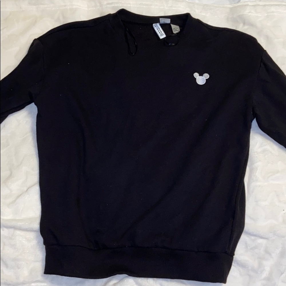 HM DISNEY CREWNECK